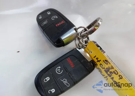 2014 Jeep Grand Cherokee Altitude from USA, damaged, VIN 1C4RJFAG4EC570947